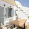 Onar Hotel & Suites - Tinos Town