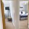 Modern 4BR Cottage in Windsor, Near Marina and Thames
