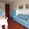 Nice flat by the beach with swimming pool-Beahost