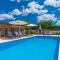 Holiday Home Vrt by Interhome