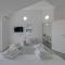 Spacious Modern Apartment Miljak - 1min to the beach - 特罗吉尔