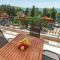 Mikas Seaview Apartments