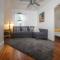 Historic w/deck, king bed & air by Lake Michigan