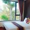 QUANG VINH HOTEL