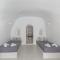 Fira-Cave-Sleeps 13-Parking-Pool-Pet Friendly - Fira