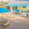 New! JT SUNSHINE HOUSE Cozy, Artsy & Comfy, Dog Friendly, 3BD - Joshua Tree