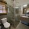 Mongena Private Game Lodge