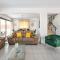 Sea Front Oceanus H3 by Ezoria Villas