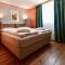 Hotel Tell and Apartments