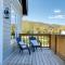 Luxury Mountain Retreat with private hot tub 82958
