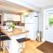 Maple Tree Cottage License # 058-2022 - Niagara on the Lake