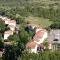 Duplex village vacances Grospierres