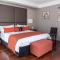 Carles Hotel