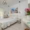simos luxury apartments