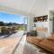 Te Whare Hipi - Martinborough Holiday Home