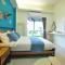 M2 Villa