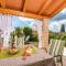Holiday House Bepina