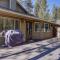 27 Gannet Home feat Kayaks and Bikes - صنريفير