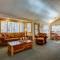 27 Gannet Home feat Kayaks and Bikes - صنريفير