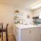 09 Lodge Near Downtown Hood River - هود ريفر