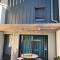 Duplex indépendant avec accès piscine
