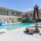 California Suites Hotel