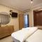 Puy Ahuzat Haosher Hotel