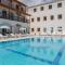 Lefkimi Hotel