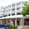 Airlie Beach Hotel - Airlie Beach