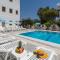 Lefkimi Hotel