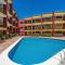 Family flat with 3 bedrooms and balcony near Los Gigantes and ocean