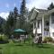 Silvern Lake Trail Bed and Breakfast - Smithers