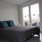 appartement avec balcon terrasse plein sud proche lac et centre ville wifi