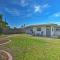 Cozy Ormond Beach Bungalow with Yard Walk to Shore!