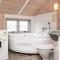 6 person holiday home in Børkop-By Traum - Egeskov
