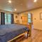 Butler Cabin on 19 Acres with Hot Tub and Fire Pit! - Butler