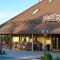 Chalet Hotel - 日托米尔