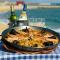 Near the beach, 8 bedrooms, sleeps 22, Jacuzzi, Full AC, BBQ, 2 kitchens, 2 dishwashers, fast internet, ping pong, cars not necessary