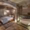 Sarnich Cave Suites