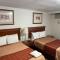 Colonial Motel