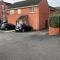 Modern stylish flat over garage with free parking