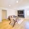 @ Marbella Lane - Vibrant 4BR RWC Ldry + P - 红木城