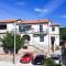 Apartments Maro