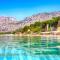 POUNEDES LUXURY SUITES
