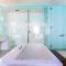 Heat Hotel