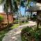 Muri Beach Hideaway - Adults Only