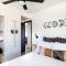 1 Minute To Joshua Tree National Park, Hot Tub, Stars, Private - The WKNDR - 二十九棕榈村
