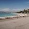 Fabulous Family 2BR - Prime Location, Walk to Beach & Shopping - By Totolulu Cannes Yellow Corner