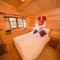 Wall Eden Farm - Luxury Log Cabins and Glamping