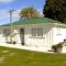 Wacky Stays - unique farm-stay glamping rentals, FREE animal feeding tours